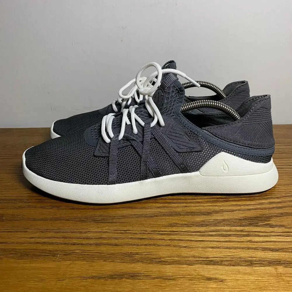 OluKai holo shoes